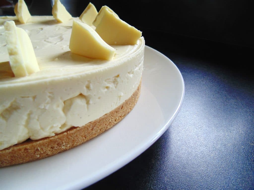 milky bar cheesecake