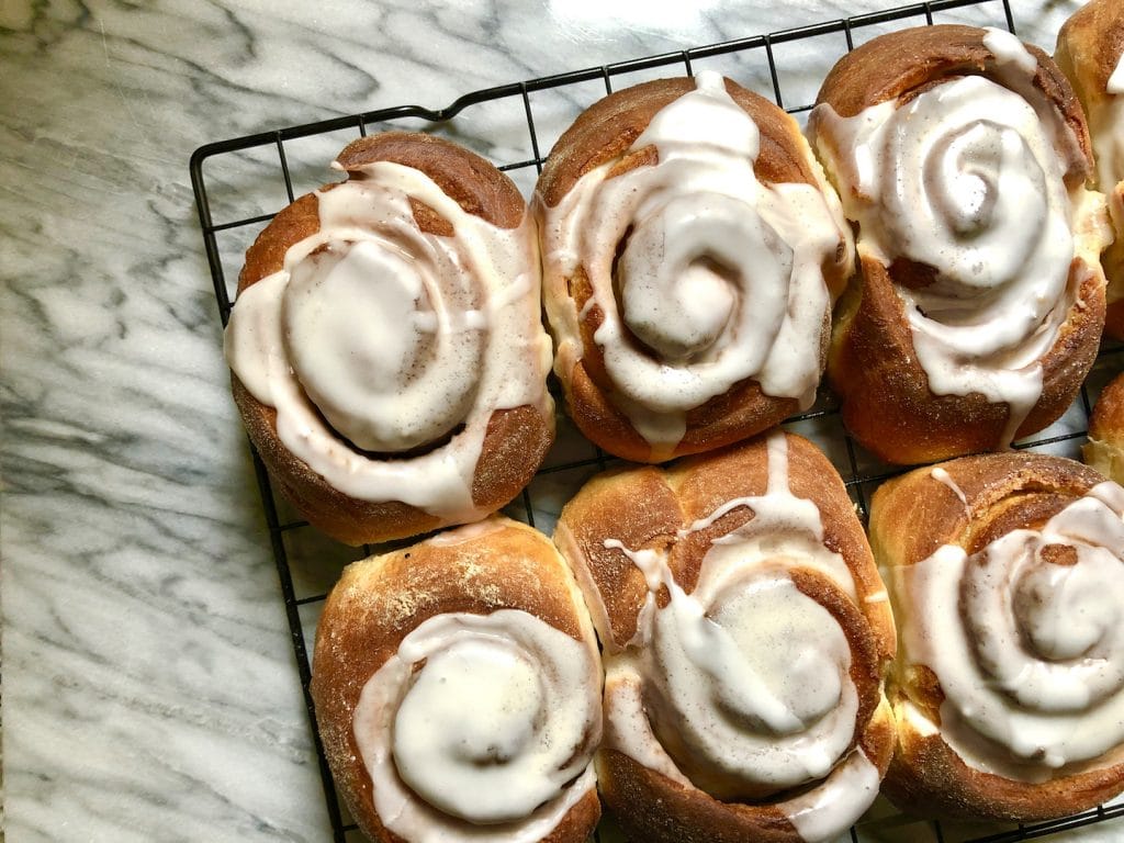 lazy girl cinnamon rolls