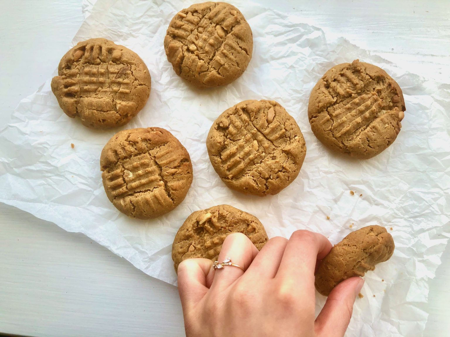 Easy Peanut Butter Cookies Maverick Baking