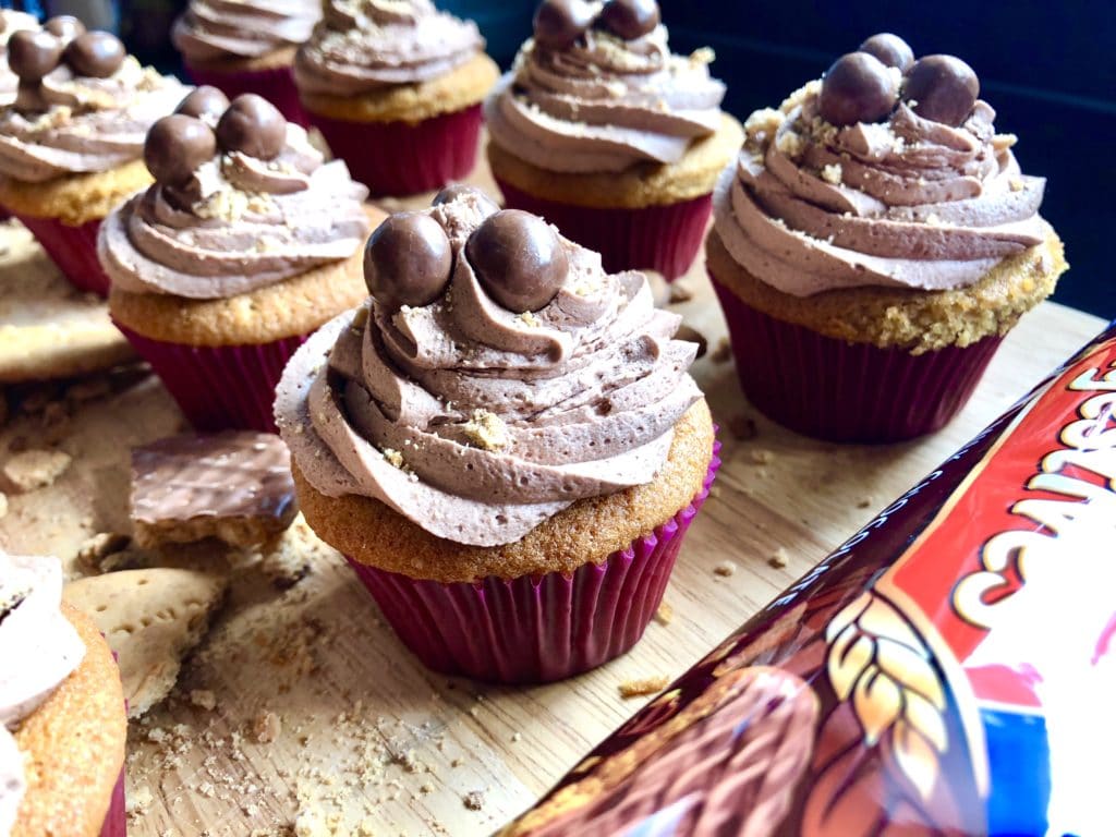mcvitie's chocolate digestive cupcakes