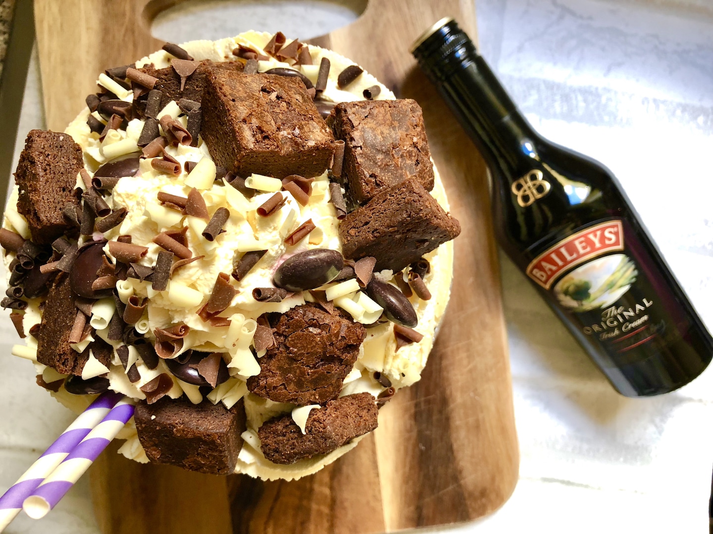 baileys chocolate freakshake cake