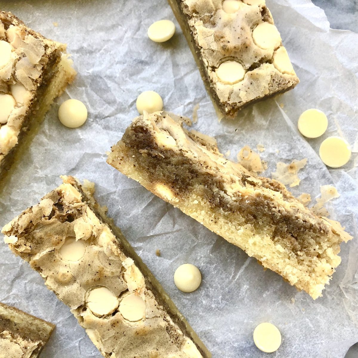 white chocolate mocha blondies