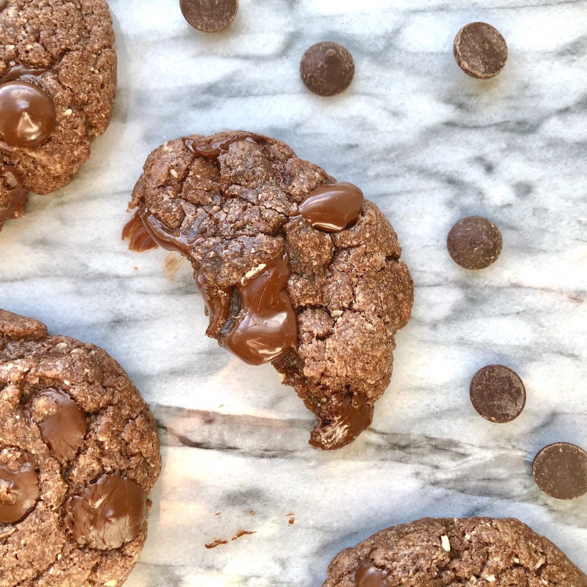 dark chocolate almond butter cookies