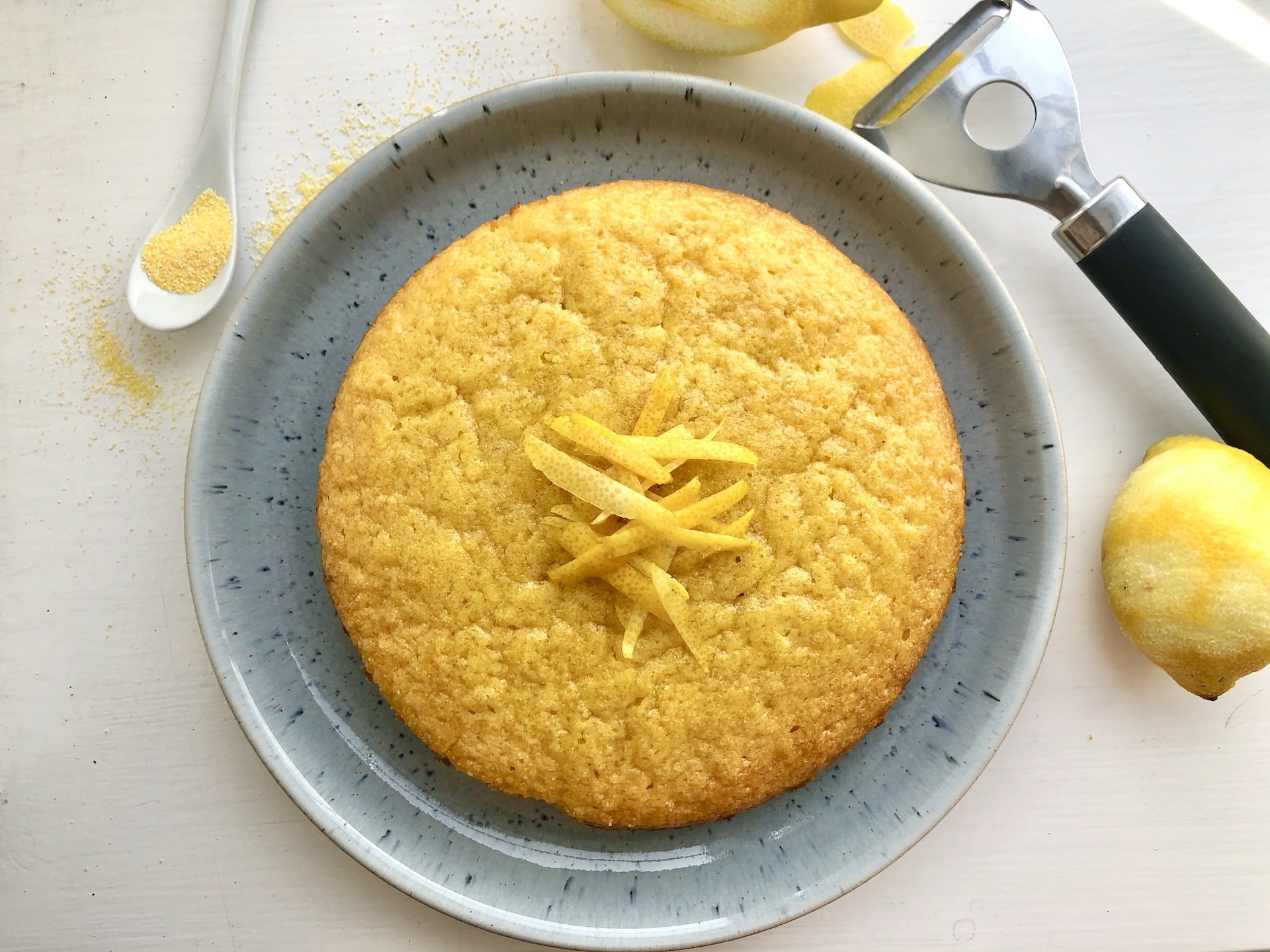 lemon polenta cake