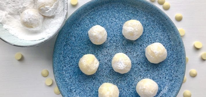 simple white chocolate truffles