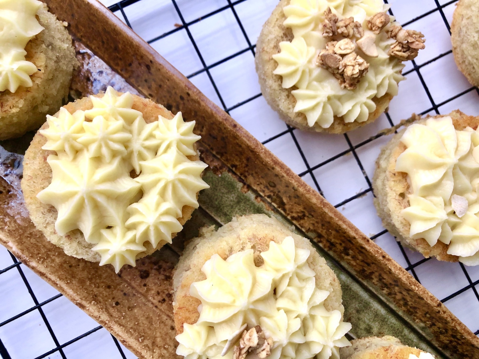 banana cakes with coconut creme patissiere