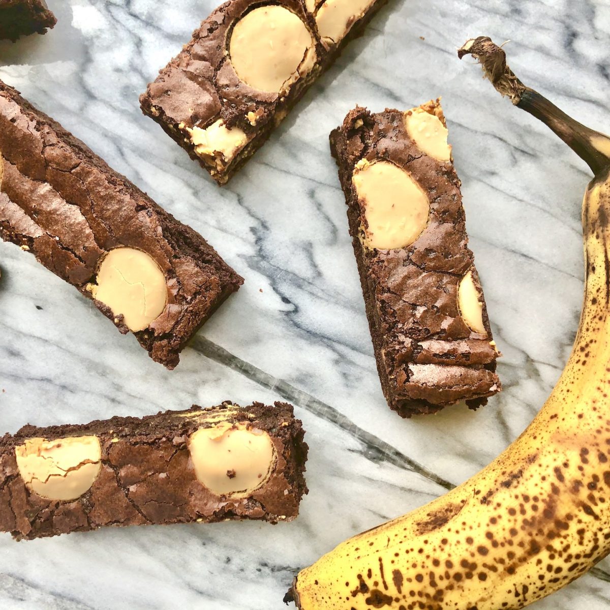 caramelised white chocolate banana brownies