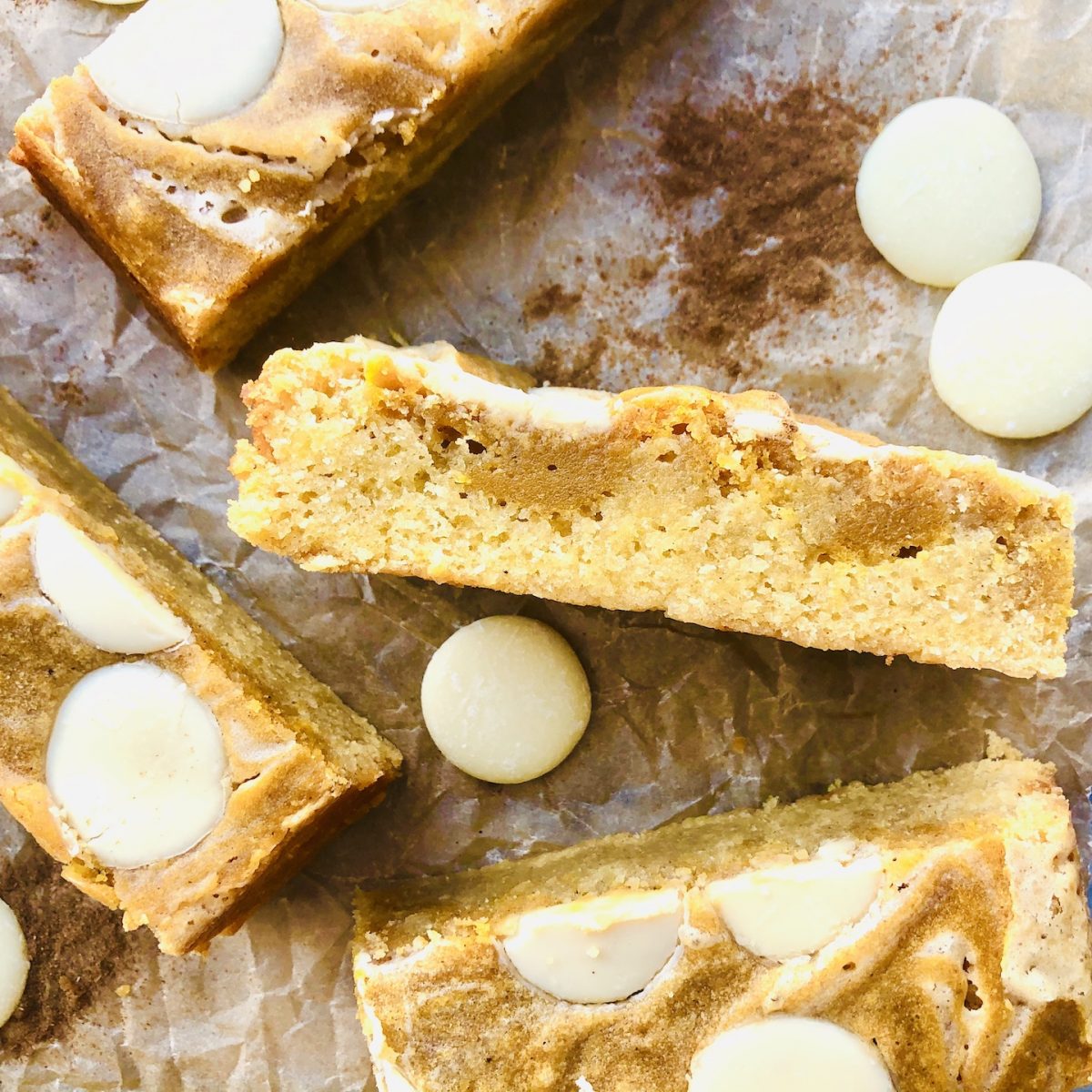 pumpkin spice blondies