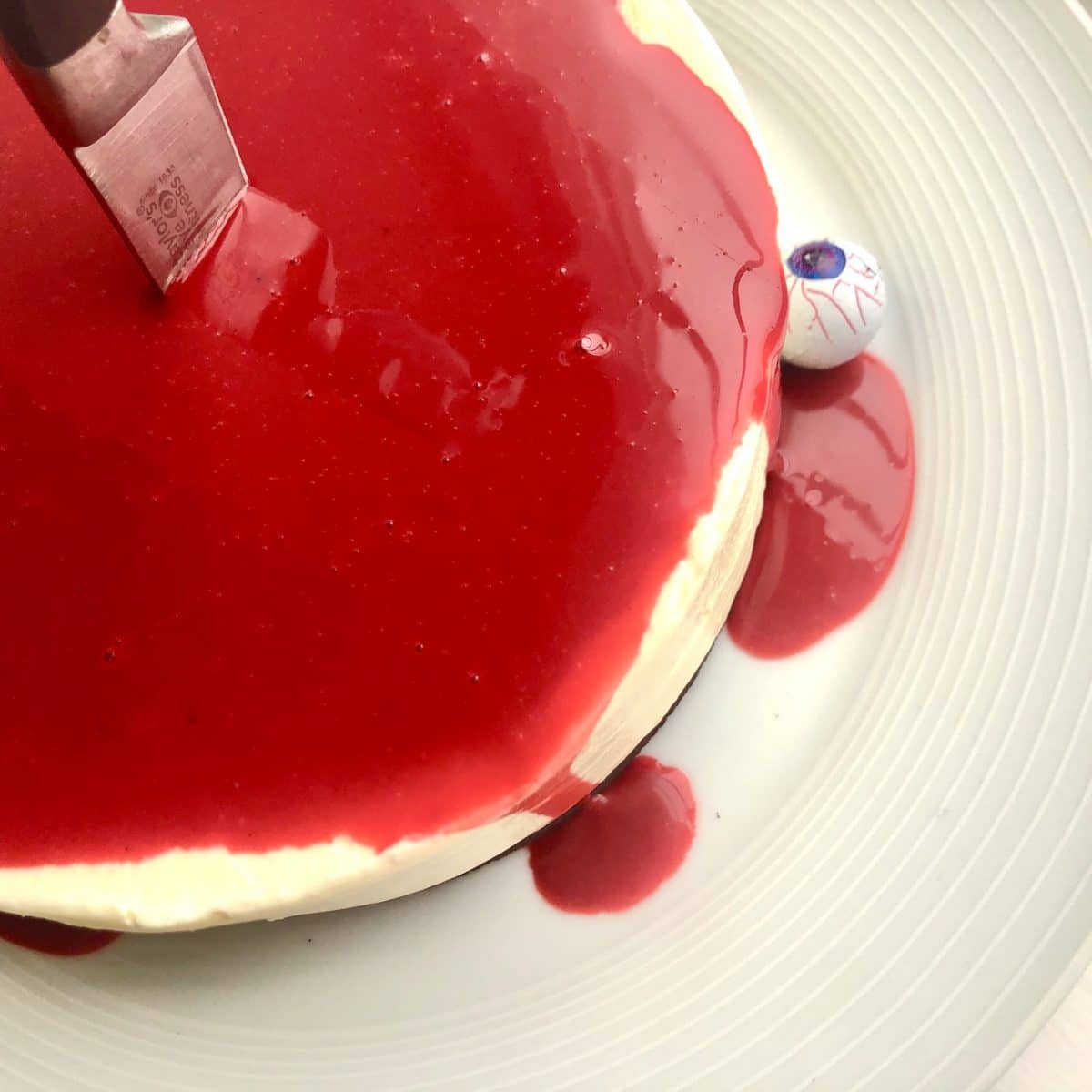 bloody good halloween cheesecake