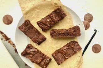 vegan double dark chocolate brownies