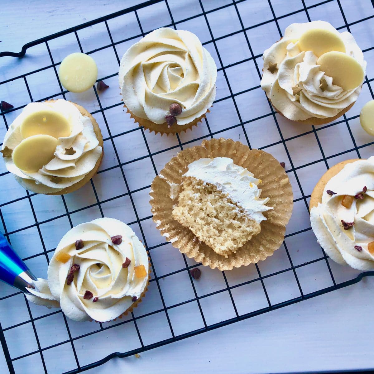 vegan vanilla cupcakes