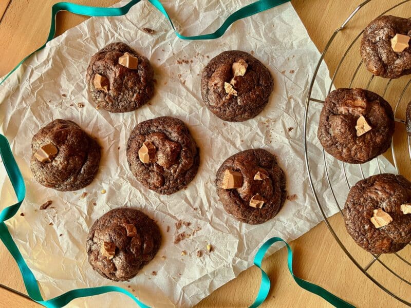 Mint Chocolate Chunk Cookies
