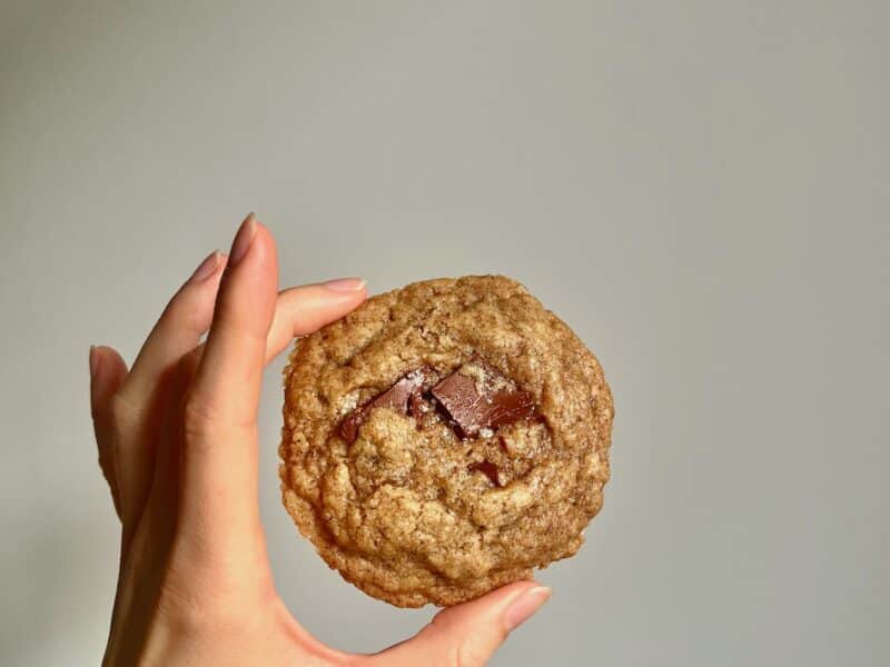 Spiced Dark Chocolate Chunk Cookies (vegan!)